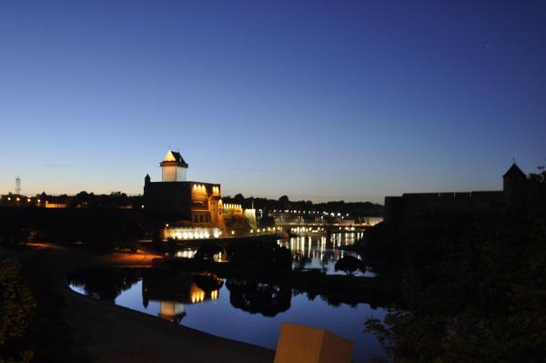 Grafovi Apartments, Narva