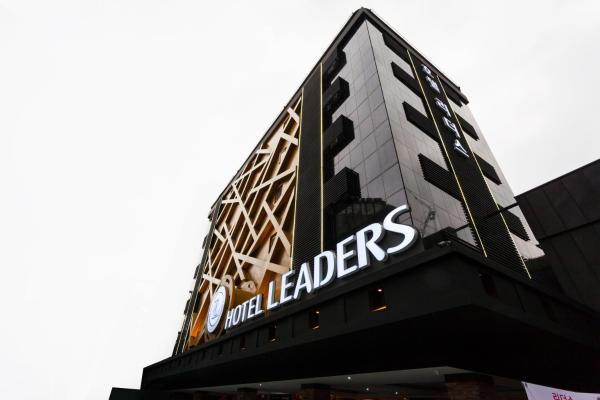 A la foto es mostra l'objecte Hotel Leaders situat a la ciutat de Seül.