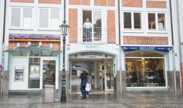 Apartement mit Dachterrasse - bei Curth klingen - Teilen Sie uns Ihre Ankunfszeit mit, Düsseldorf