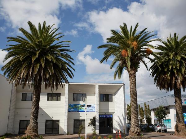 Three Palms Lodge, Auckland