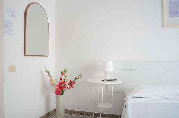 A la foto es mostra l'objecte Hotel Cecile situat a la ciutat de Pisa.