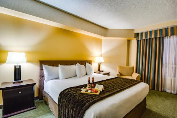 Na foto é possível ver o objeto Sawridge Inn and Conference Centre Edmonton South localizado na cidade de Edmonton.