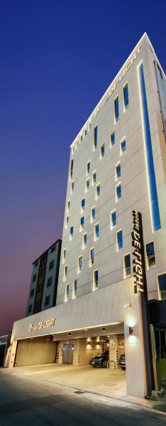 A la foto es mostra l'objecte Delight Hotel Jamsil situat a la ciutat de Seül.