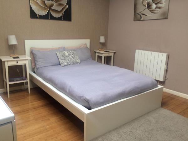 Studio Apartments Camden Town, London
