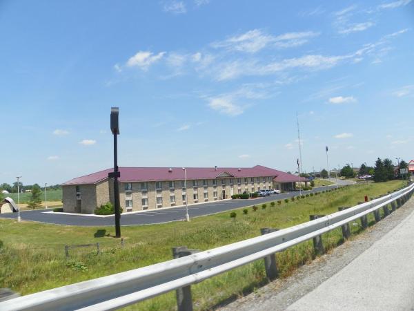 På billedet ses objektet Royalton Inn & Suites Upper Sandusky beliggende i byen Upper Sandusky.