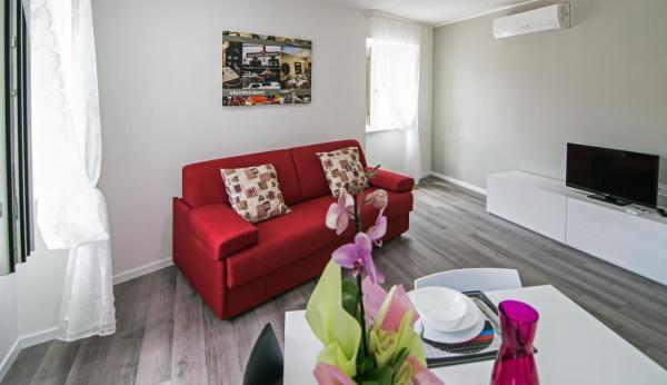 Auf dem Foto ist das Objekt JOIVY Apartments - Trieste Goldoni in der Stadt Triest zu sehen.