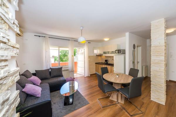 Apartment Simoni Zd - Zadar
