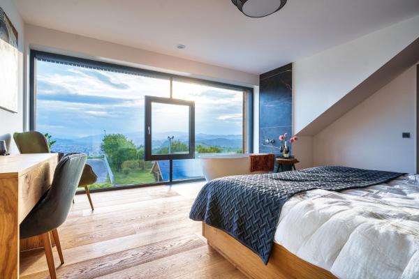 Hotel Frost accommodation image