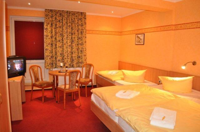 Hotel Rügen Park KG