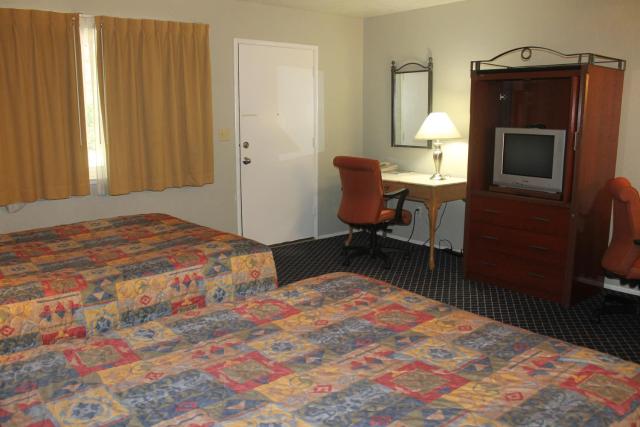 Golden Chain Motel