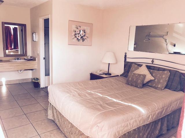 Stagecoach Motel