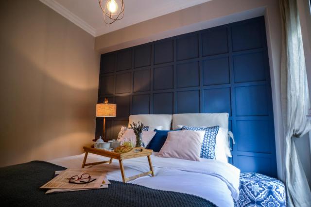 Your "Home Away from Home" in Acropolis