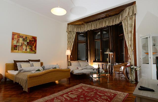 Basilica View II Vintage Apartment