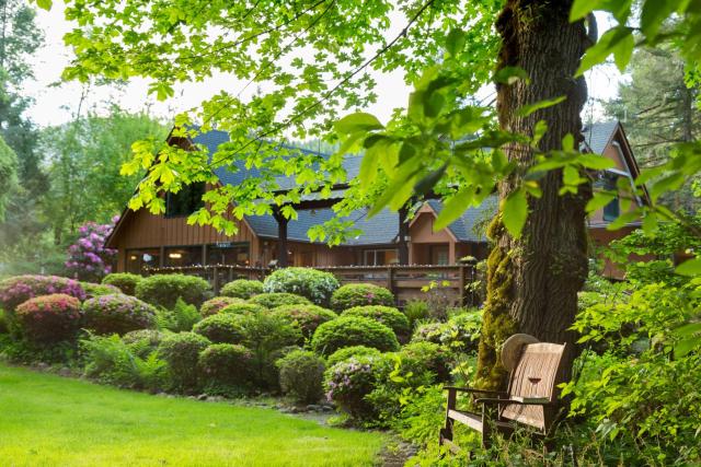 Eagle Rock Lodge