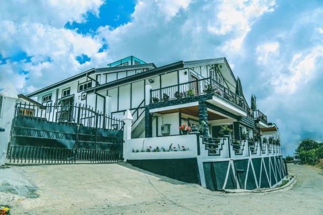 Himawari Hills Hotel and Hostel
