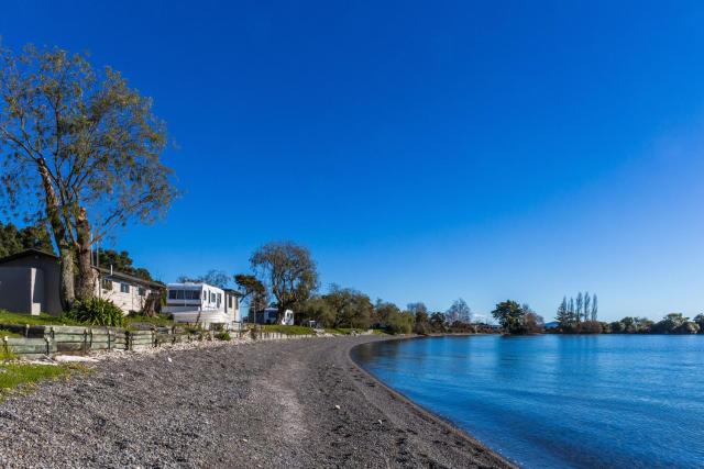 Motutere Bay TOP 10 Holiday Park
