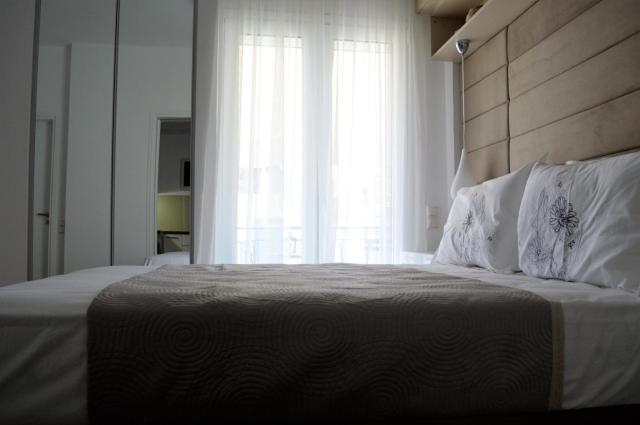 Athens Nest