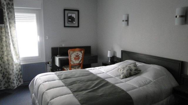 Logis Hotel & Restaurant - Le Saint Sébastien