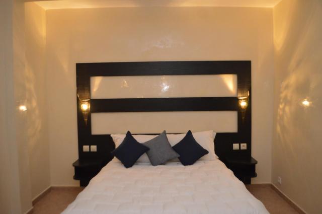 Anezi Apartments