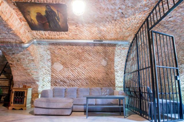 Unique Old Town Apartment