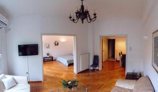 Central 5 Room Apartment