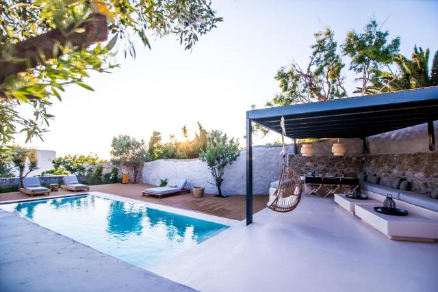 My Mykonos Hotel by Mr and Mrs White