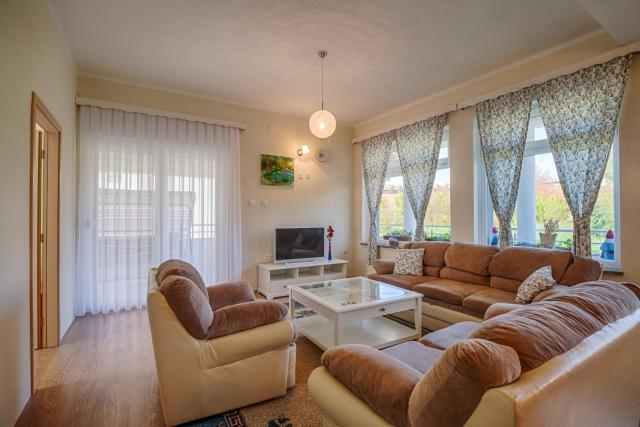 Apartment Snježana