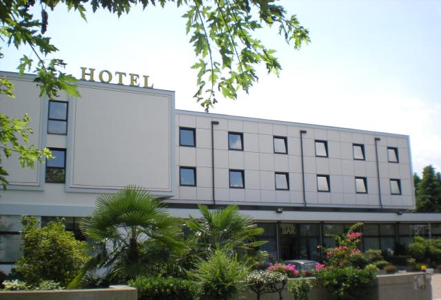 Hotel Turandot-Osteria-Pizzeria "Nanni'"