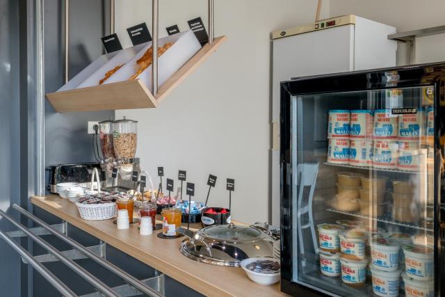 B&B HOTEL Bordeaux Lac sur Bruges