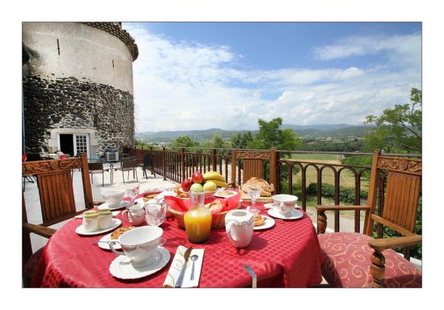 Chateau de Mauras