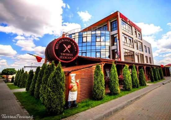 Hotel Taverna Pecicana