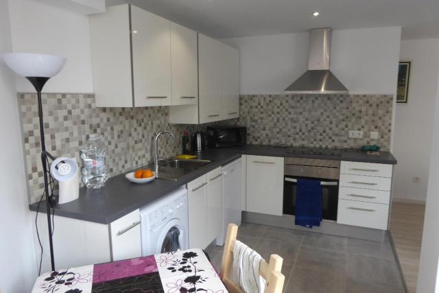 Malvarossa apartment near beach