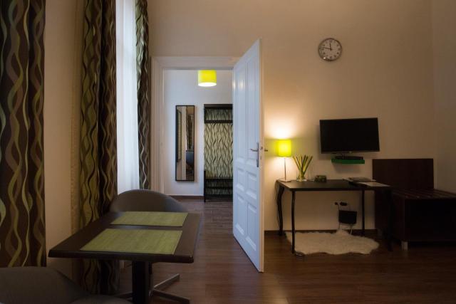 Walton Prime Apartment