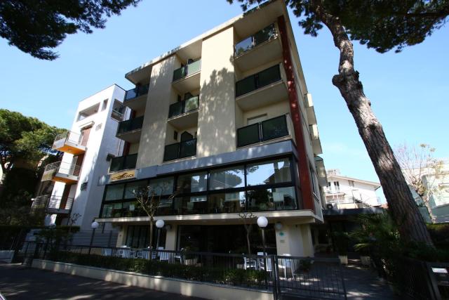 Hotel Monica