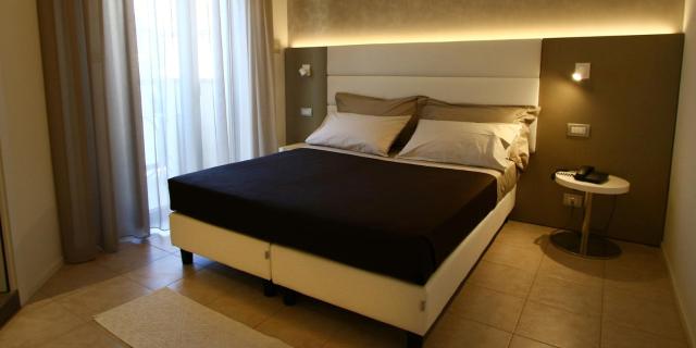 Hotel Monica