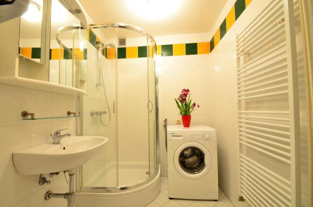 All-in Work & Study City Studio Apartment