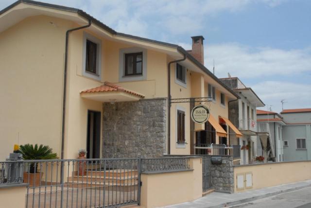 Nonna Pina Traditional & Elegant B&B
