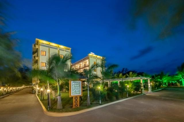 Viceroy Beach And Spa Resort