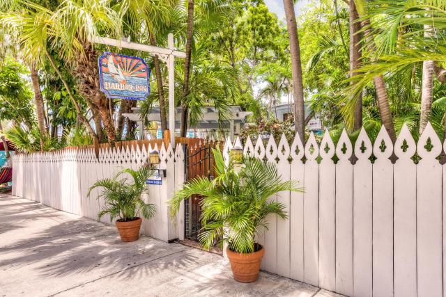 Key West Harbor Inn - Adults Only