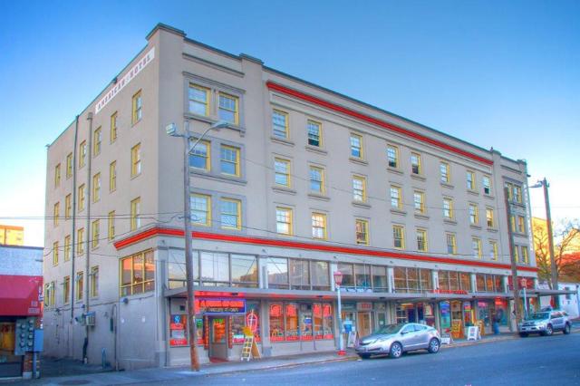 American Hotel Hostel