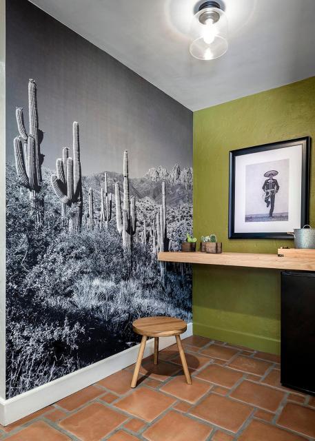 Santiago Resort - Palm Springs Premier Gay Men’s Resort