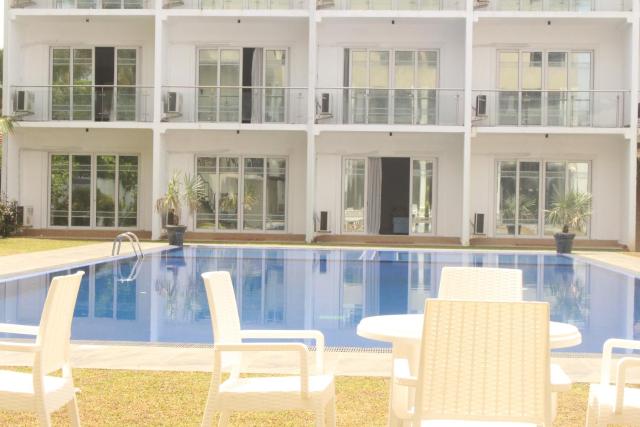 Grand Navro Hotel
