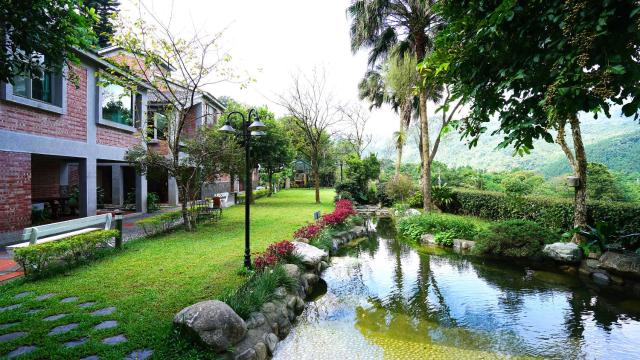 紅磚屋特色民宿