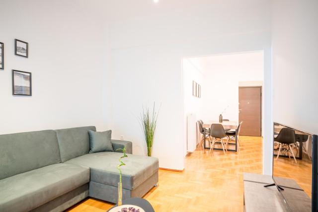Modern design apartment near Acropolis 2