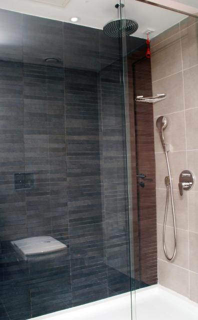 Met Hotel