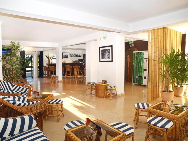 Portimão Center Hotel by Umbral