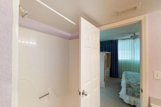 Sunrise Suites Catalina Suite #311