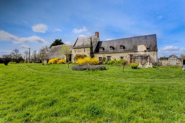 Varennes-sur-Loire Villa Sleeps 2 WiFi