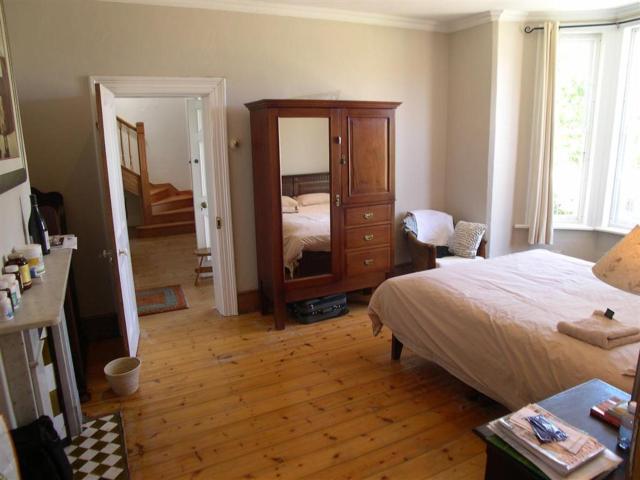 Werner Guest Room