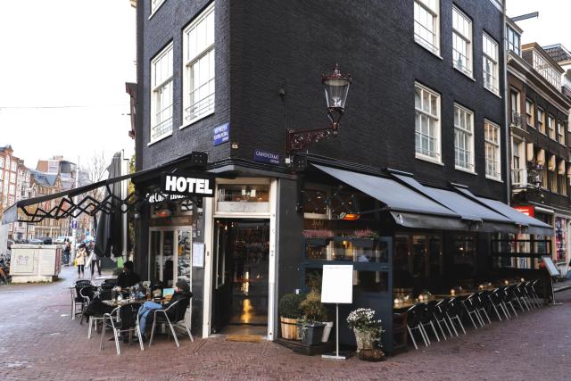 Hotel Corner House